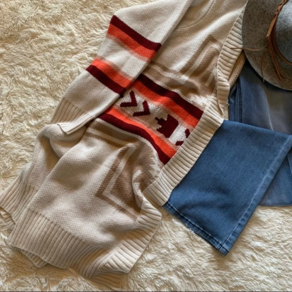 New Aztec Tribal Print Western Long Cardigan Sweater Beth Dutton Yellowstone - Picture 1 of 9